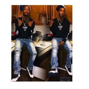 Meet your Posher, Jont'a